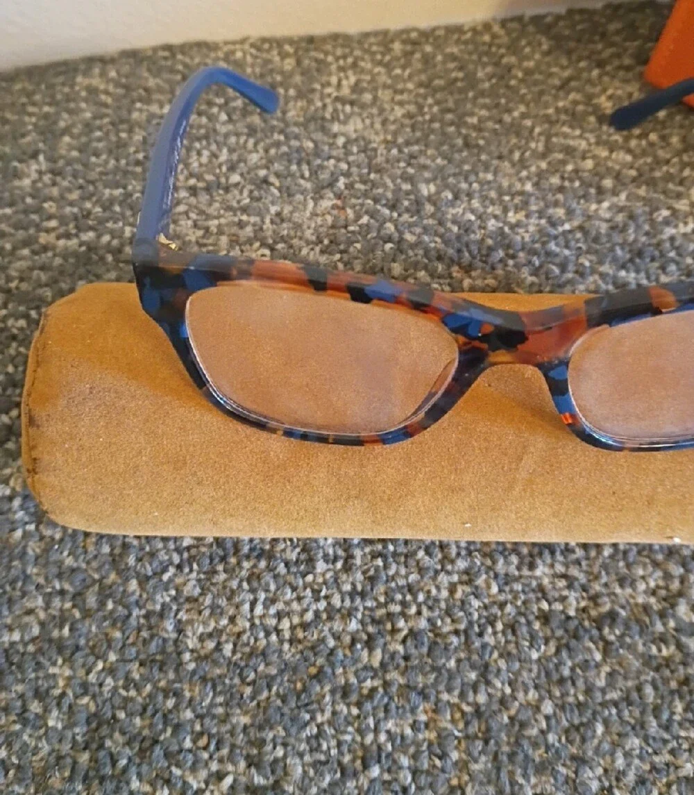 Tory Burch Tortoiseshell Blue Accent Glasses With Case Frames only